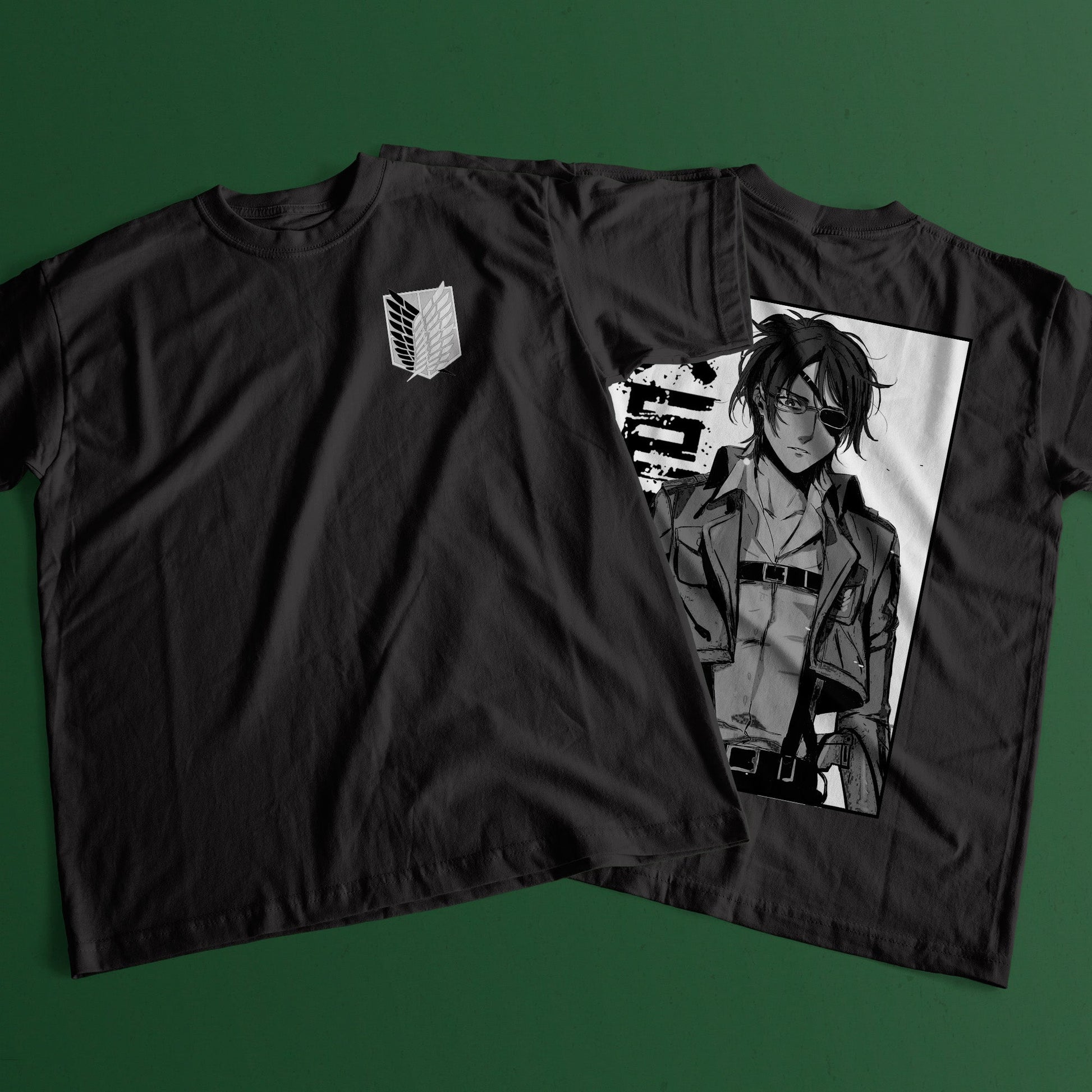 Attack on Titan Hange Zoe Crewneck T-shirt - Wolf & Bear